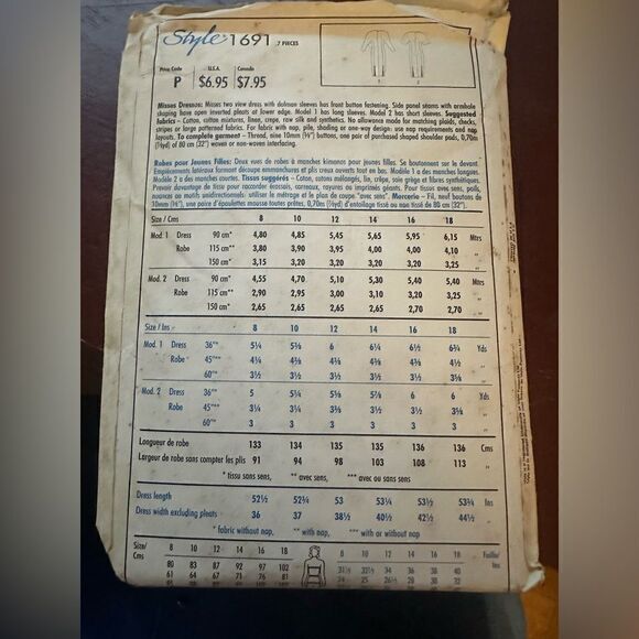 UNCUT Vintage Sewing Patterns Dresses - Picture 2 of 6